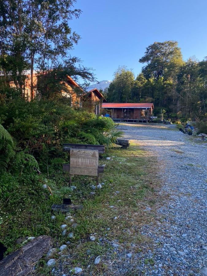 Cabanas & Tinajas Entre Volcanes Hornopiren Zewnętrze zdjęcie